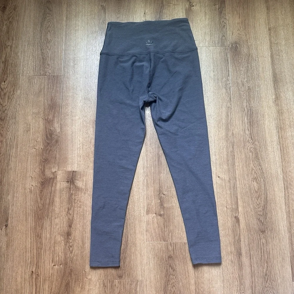 Beyond Yoga Spacedye Caught In The Midi High Waisted Leggings Size Medium‎